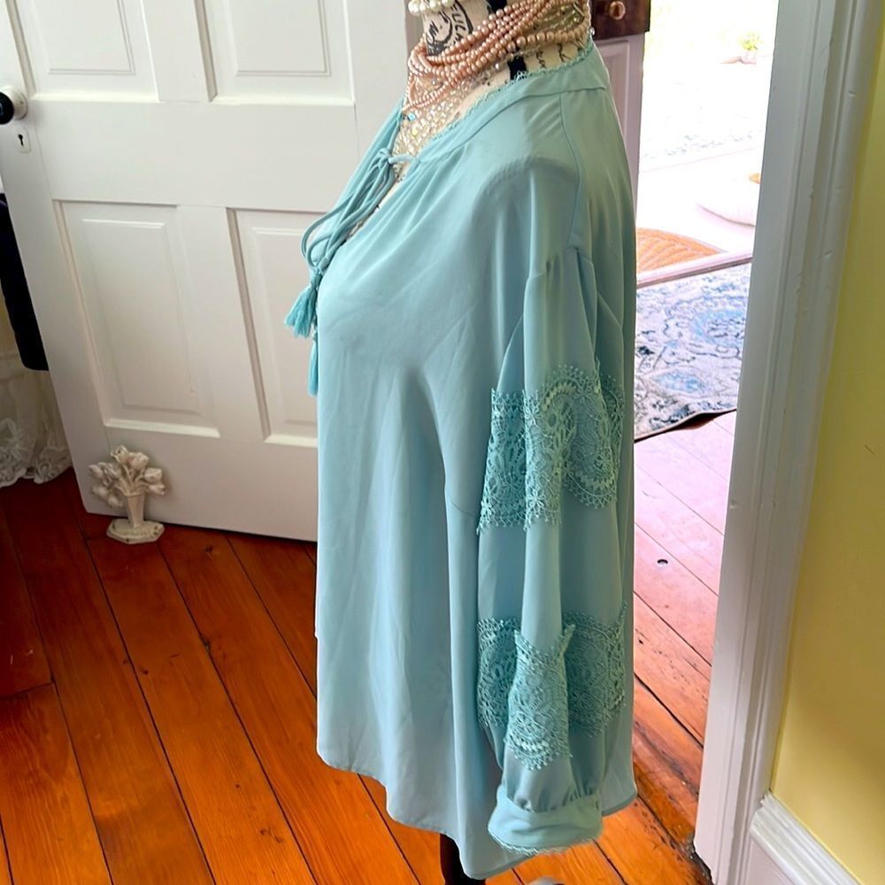 *Karl Lagerfeld* Paris Sz 1X Seafoam Green Embroidered Puff Sleeve Lace Tunic - Picture 5 of 11